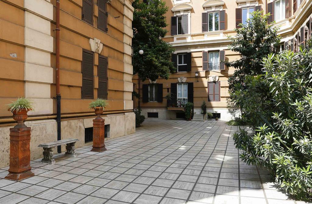 Apartment Felice Рим Экстерьер фото